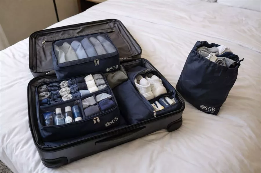 מזוודה קשיחה 20