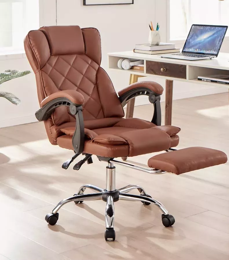 כסא מנהלים מרופד דגם LEONARDO עם הדום נשלף צבע חום מתצוגה ועודפים